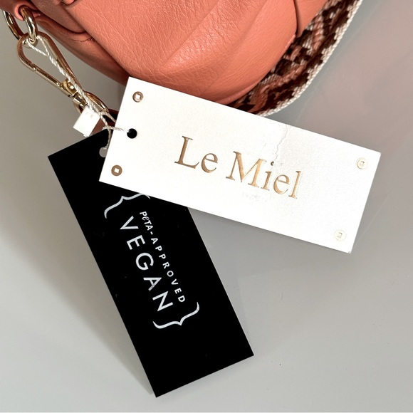 Coral Crossbody Tassel Twist Bag w Aztec Guitar Strap Vegan Faux Leather - Picture 5 of 9